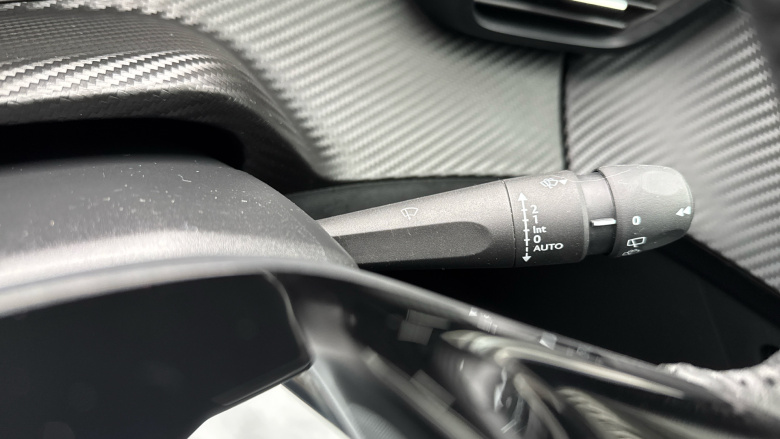 Peugeot 208 1.2 PureTech 100 Allure 5dr Petrol Hatchback